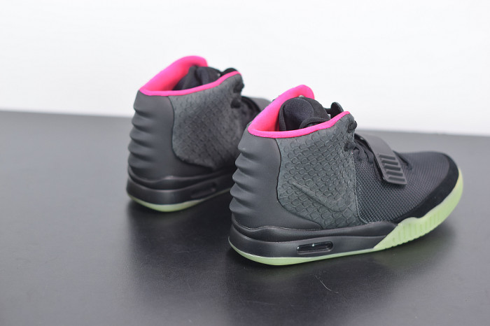 Nike Air Yeezy 2 NRG “Solar Red” 508214-006