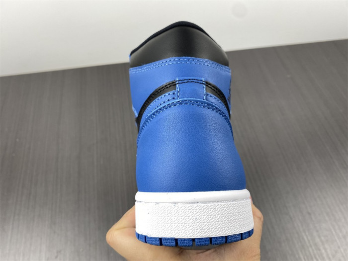 Air Jordan 1 Retro High OG ‘Dark Marina Blue’ 555088-404