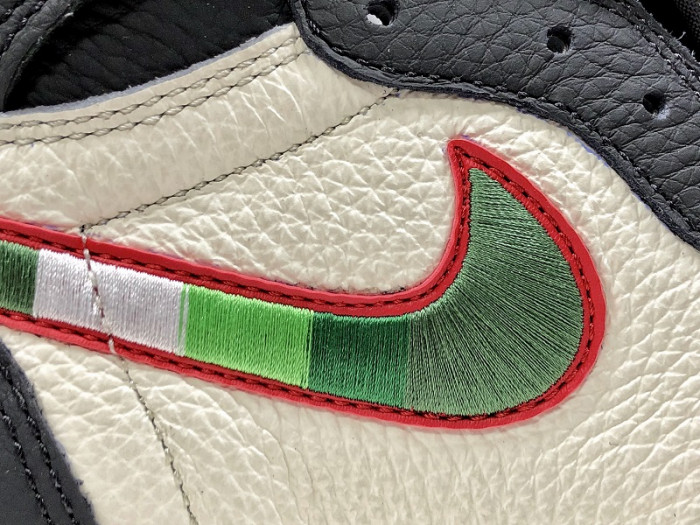 Air Jordan 1 Retro High OG ‘A Star Is Born’ – 555088 015