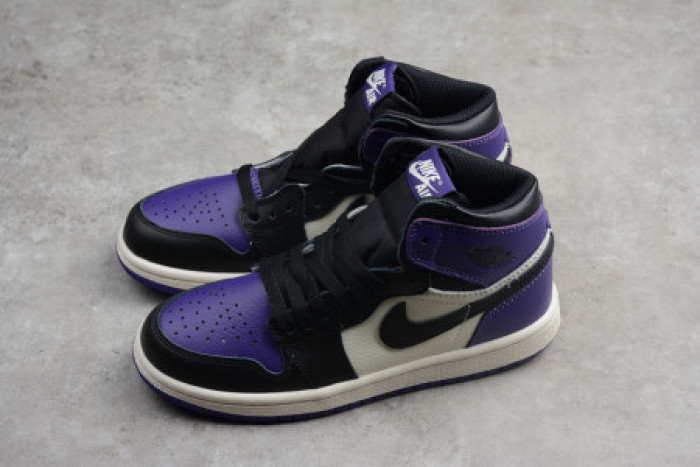 KIDS AIR JORDAN 1 RETRO HIGH OG ‘COURT PURPLE’ 555088-501