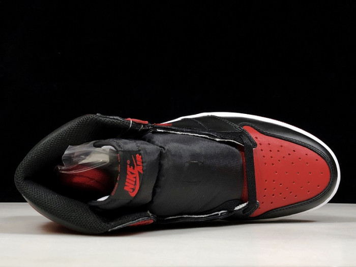 Air Jordan 1 Retro High OG “Banned” 555088-001