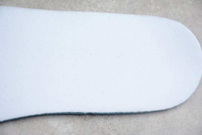 KIDS AIR JORDAN 1 RETRO HIGH OG ‘COURT PURPLE’ 555088-501