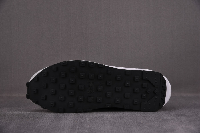 Fragment x Sacai x Nike LDWaffle “Wolf Grey” DH2684-001