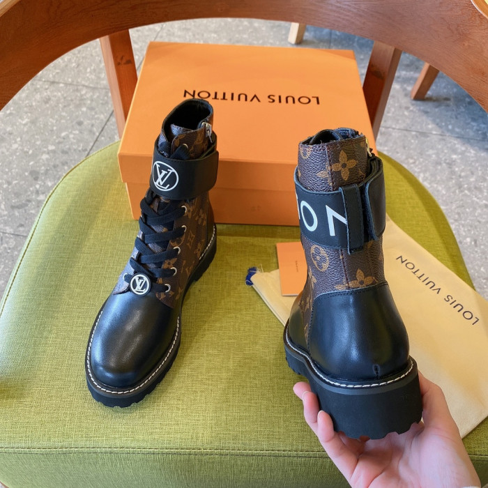 LOUS VUITO BOOTS
